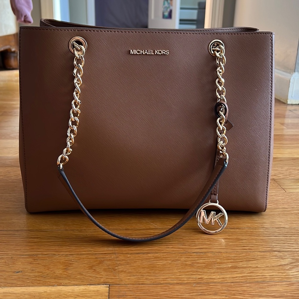Brown leather MICHAEL KORS handbag (medium/large), Lightly used